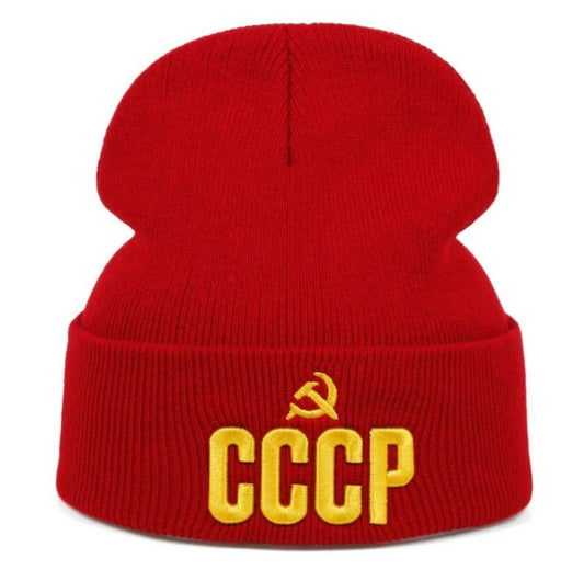 Бродирана червена шапка СССР - shlio-bg.com